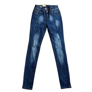 NWT Sweet Look Women's Skinny Blue Jeans Size 3